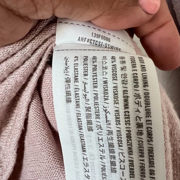 Abercrombie & Fitch Soft AF Cozy Blush Pink Tie Bodysuit Size Small - Picture 8 of 9